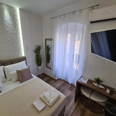 D&d In Centre Guest house